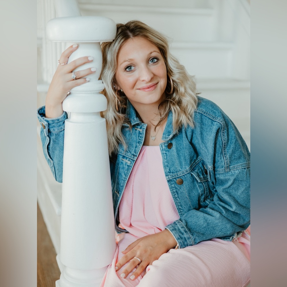 Meet your Posher, Alyssa